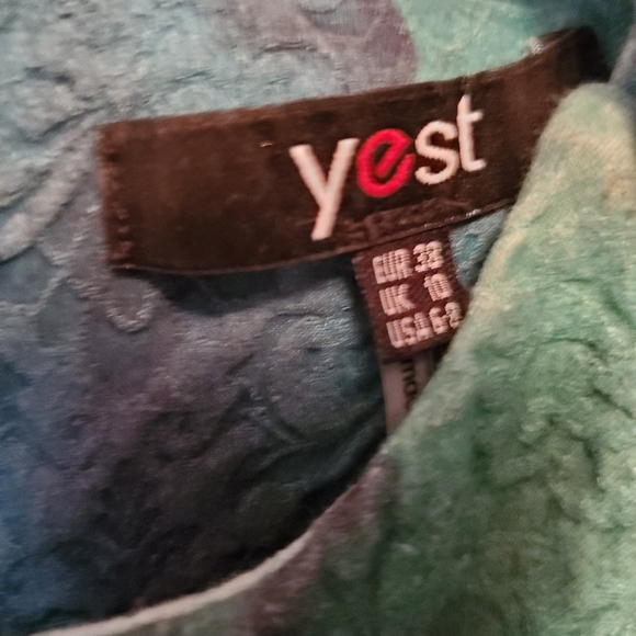 Tropical 🍹print Yest dress and matching blazer - Picture 5 of 5